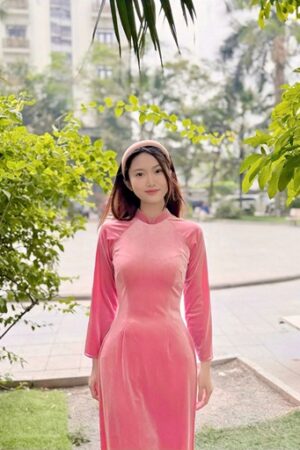 Cho thuê áo dài nhung