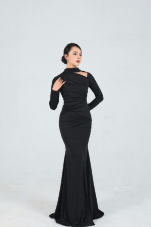 Váy dạ hội đen dài tay